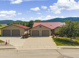 2356 Hillside Dr, Sturgis, SD 57785