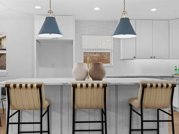 3320 Citation Dr, Dallas, TX 75229