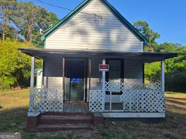 101 Smith Rd, Newnan, GA 30263
