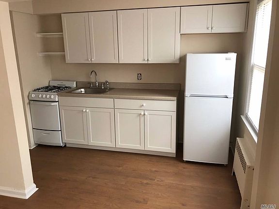 2nd image of 319 E Broadway #F2