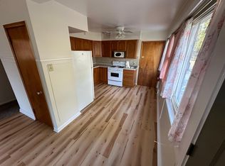 2028-2032 Silverdale Dr, Finleyville, PA