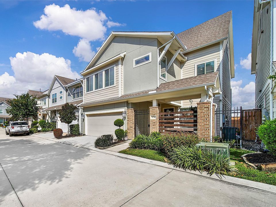 1st image of 8710 Strongoak Ln
