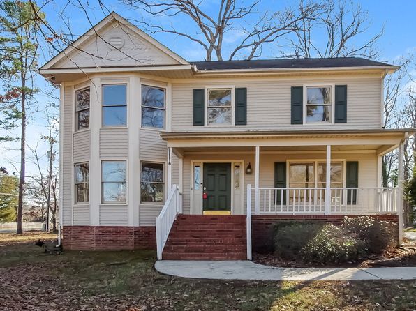 2003 Redwood Dr