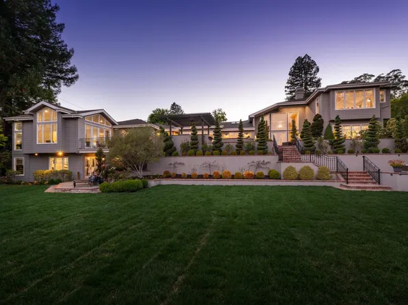 25 Longview Ct, Hillsborough, CA 94010