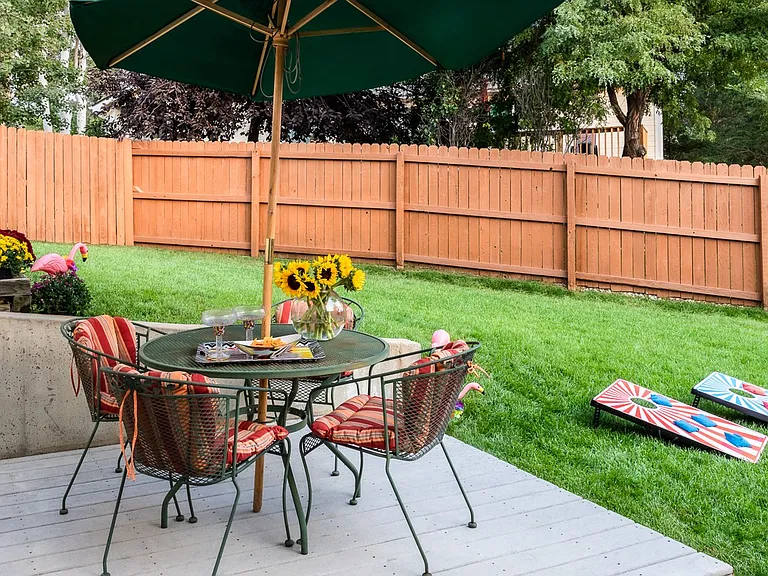 220 Acacia Dr — Photo 26