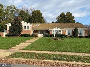 6300 Stoneham Ln, Mc Lean, VA 22101