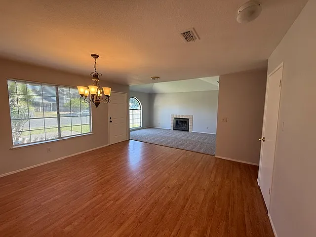 825 Cordwell Cir — Photo 4