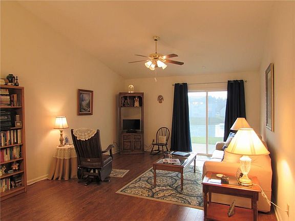 3rd image of 6213 Patoka Lake Dr