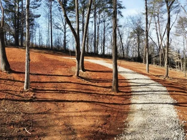 969 E County Line Rd, Delano, TN 37325