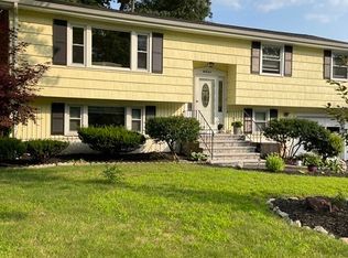 45 Yarmouth Rd, Norwood, MA 02062