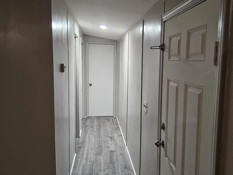 6844 Tipps St — Photo 13