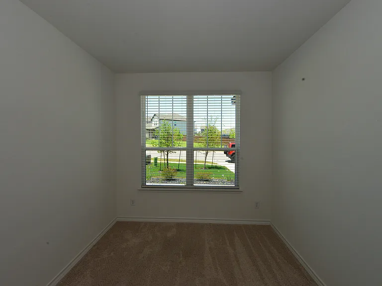 141 Winding Windmill — Photo 16
