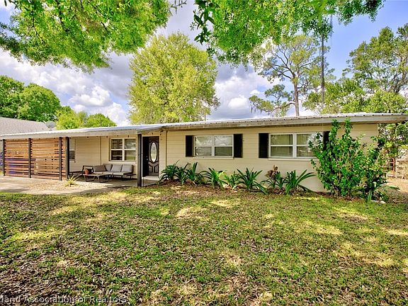 3rd image of 115 Longview Rd