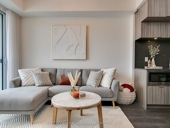 5th image of 80 Vanauley St #910