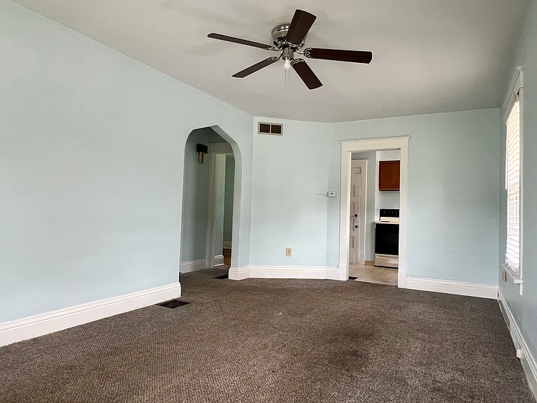 150 S Fostoria Ave — Photo 12
