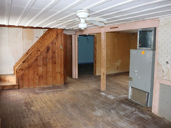 Additional Living Room