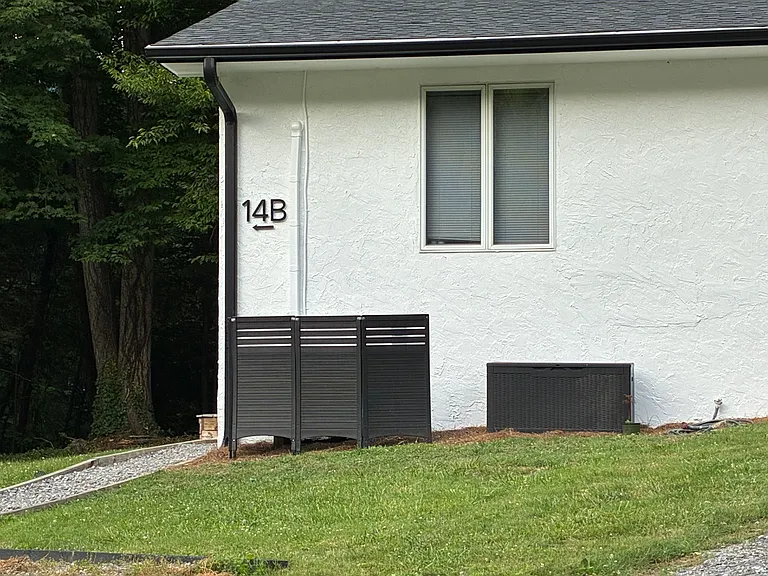 14 Watch Knob Ln #B — Photo 11