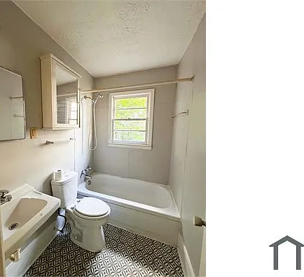 422 Beech St — Photo 6