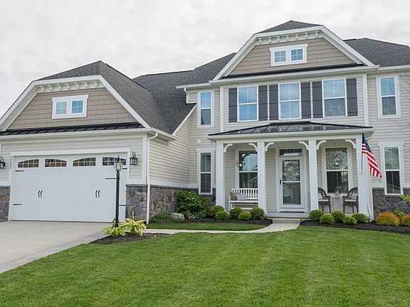 2nd image of 39025 Curlwood Ct
