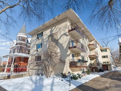 412 N Marion St APT 1A, Oak Park, IL, 60302