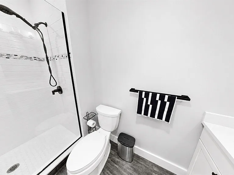 187 Linwood Ave #1 — Photo 12