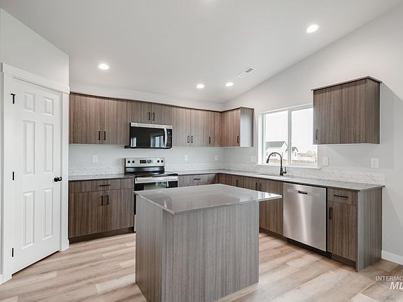 5th image of 9313 W Blue Lace St