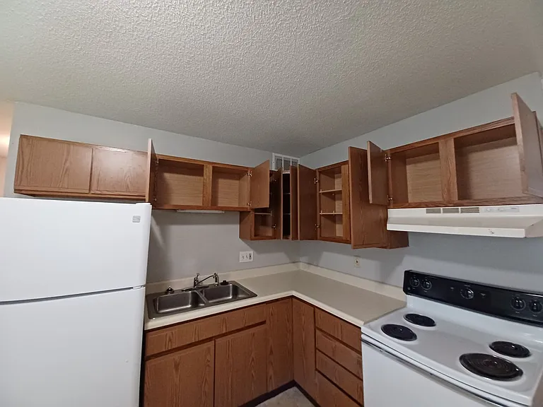 Independence Duplexes — Photo 75