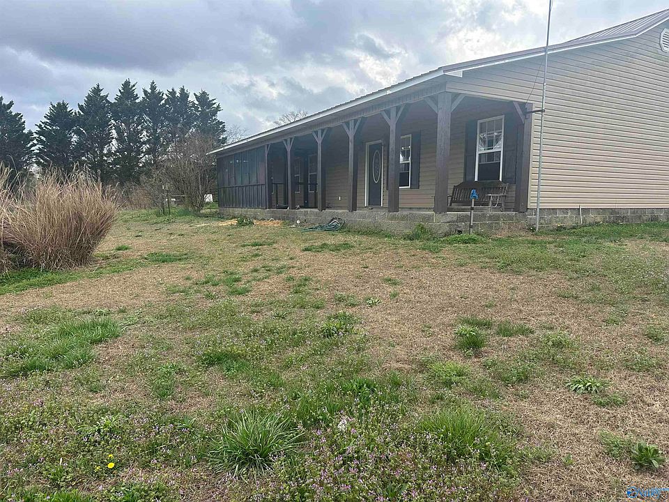 1st image of 293 Mark Whitt Rd