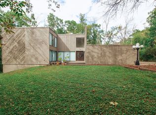 387 Aberdeen Dr, Crete, IL 60417