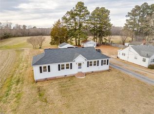12155 Rolfe Hwy, Surry, VA 23883