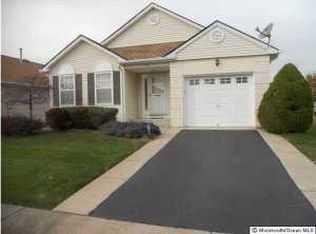 64 Portsmouth Dr, Toms River, NJ 08757