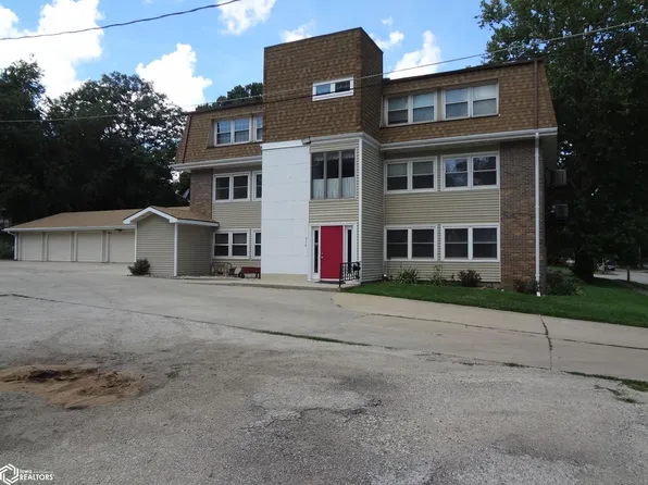 314 N 17th St APT 3, Clarinda, IA 51632