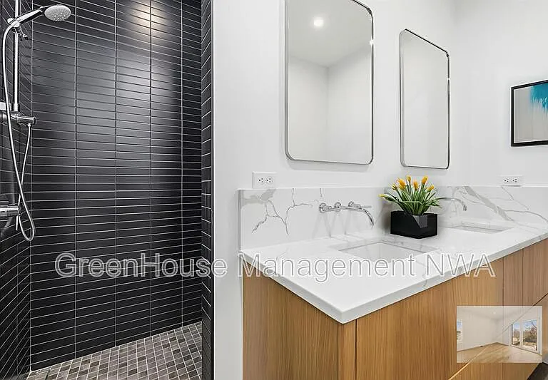 838 SE 8th St — Photo 8