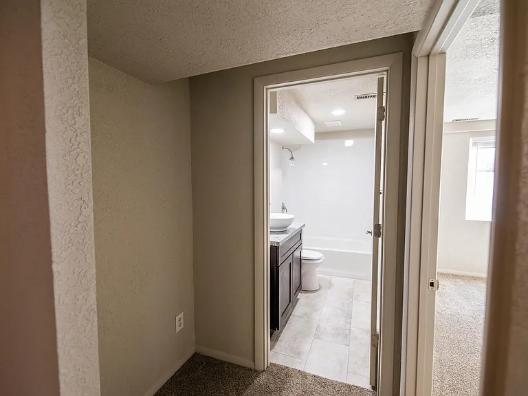 1179 E Blaine Ave #A — Photo 15
