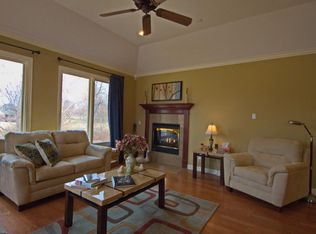 58523 E 295 Rd, Grove, OK 74344