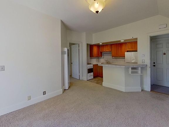2nd image of 210 Elm St #C