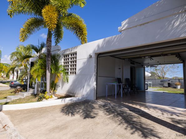 13 Ten Calle Urb Estancias De Mountain View Pr #8-14, Coamo, PR 00769