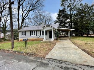 2949 Pearl St, East Pt, GA 30344