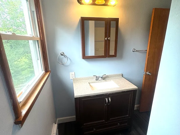 193 Canfield Dr #UP — Photo 8