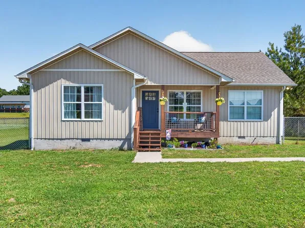 223 Del Toro Dr, Sparta, TN 38583