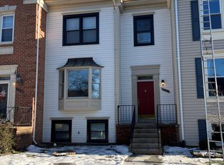 14329 Winding Woods Ct, Centreville, VA 20120