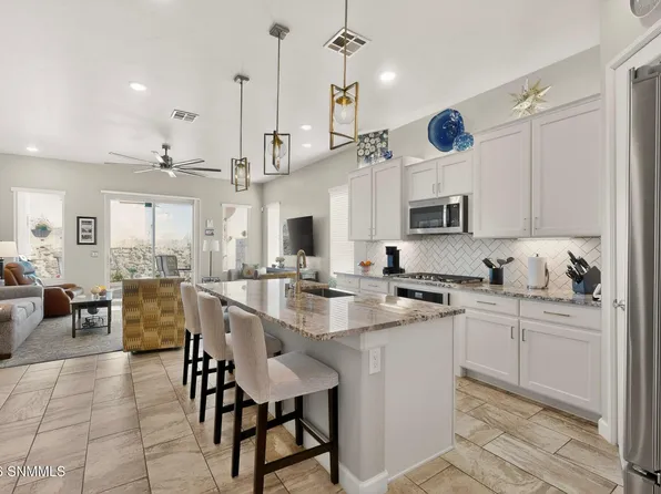 3949 San Marino Rd, Las Cruces, NM 88012
