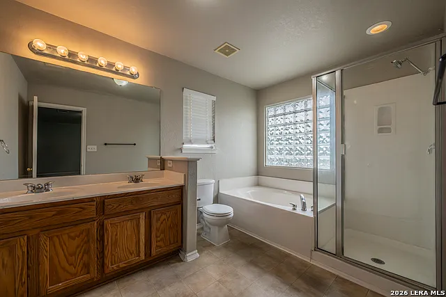 6729 Biscay Bay — Photo 11