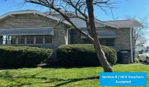 1511 N Gilbert St Photo 1