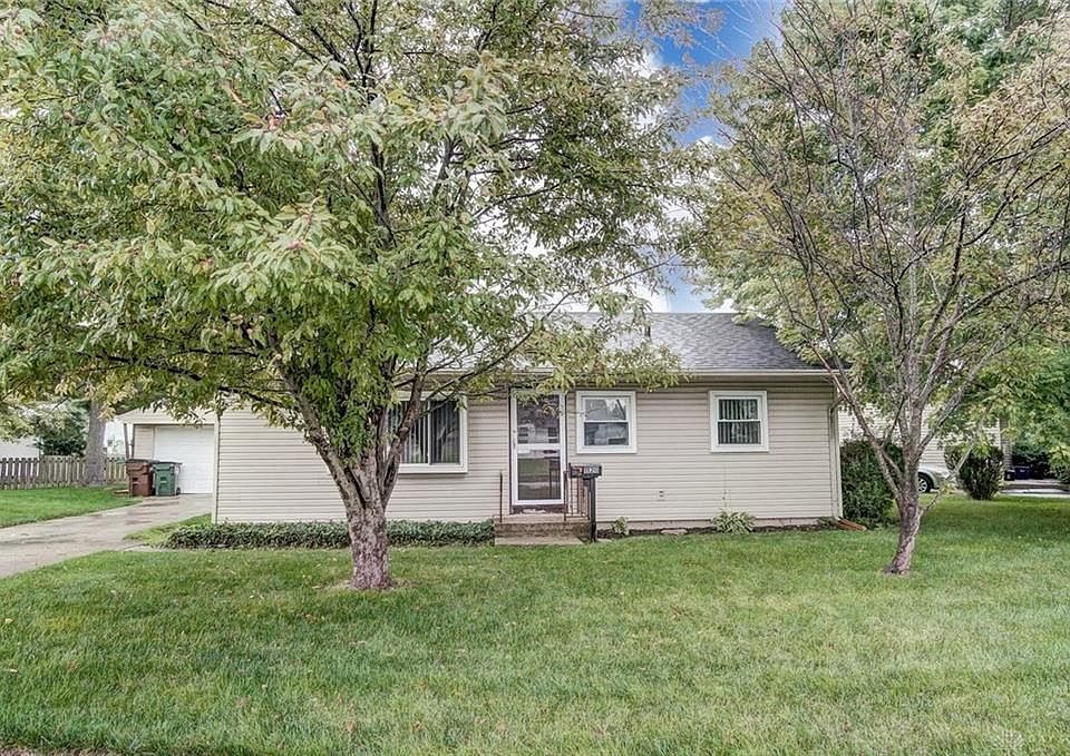 1st image of 1120 Circle Dr