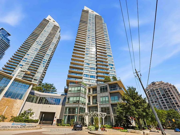 2240 Lake Shore Blvd W #603 — Photo 1