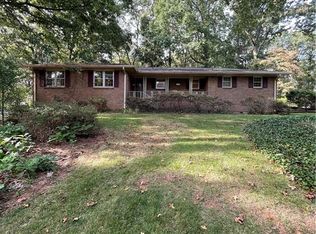 5021 Green Oak Dr SW, Lilburn, GA 30047