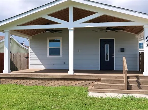 653 Vic A Pitre Dr, Westwego, LA 70094
