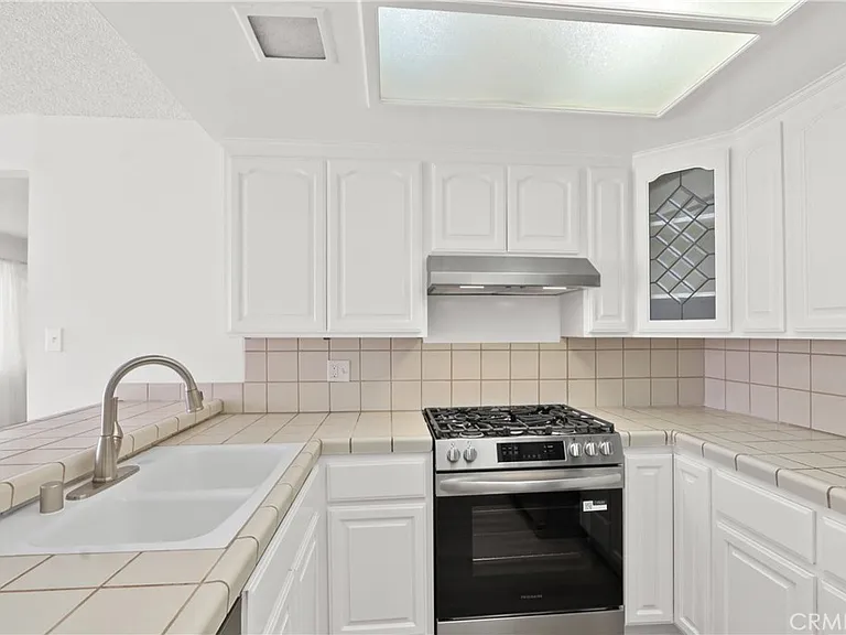 2113 W 180th Pl — Photo 8