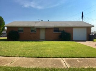 1630 Red Fox Rd, Wichita Falls, TX 76306